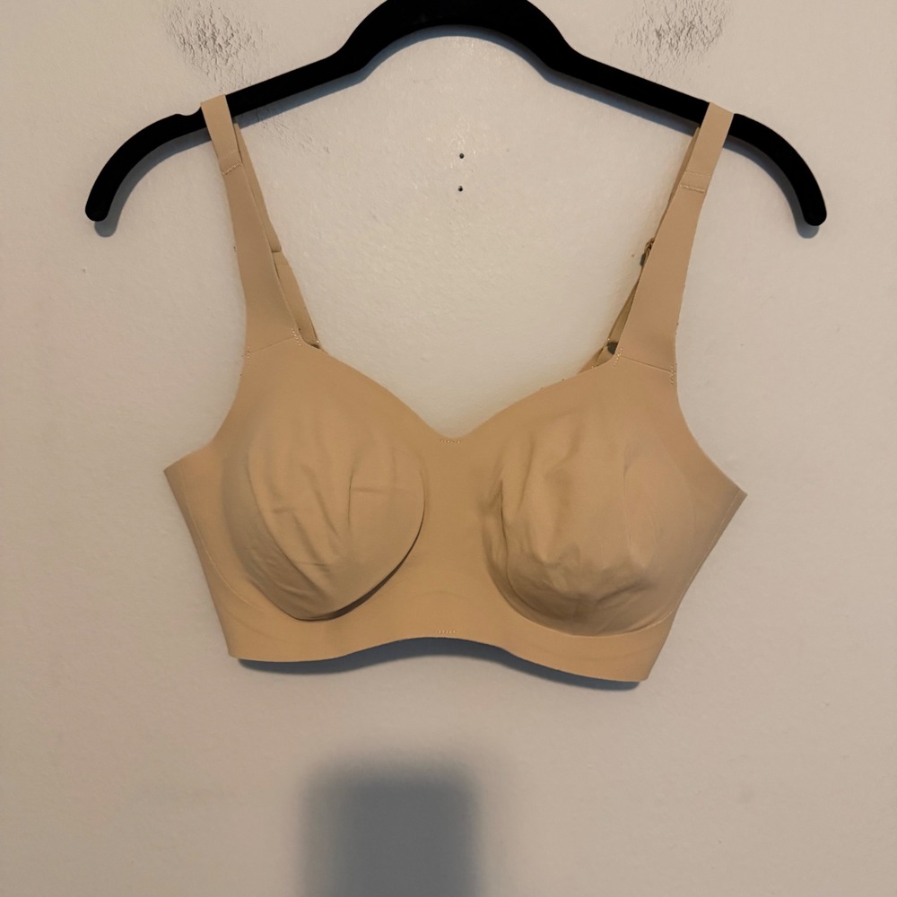 Evelyn & Bobbie the Beyond Bra S tan minimalist wireless seamless casual